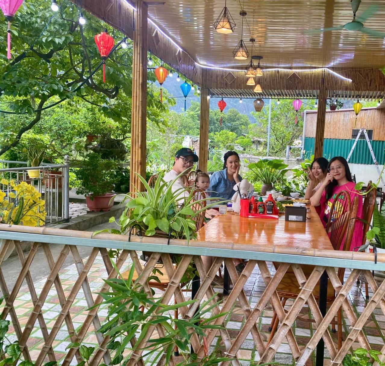 Blue Garden Homestay نينه بينه المظهر الخارجي الصورة